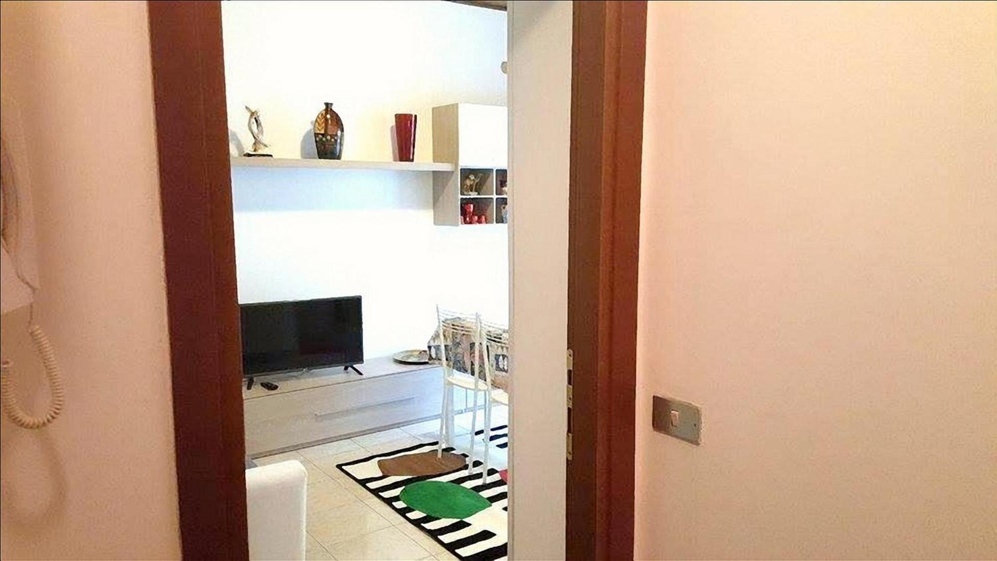 Rogoredo Apartments Milan Exterior photo